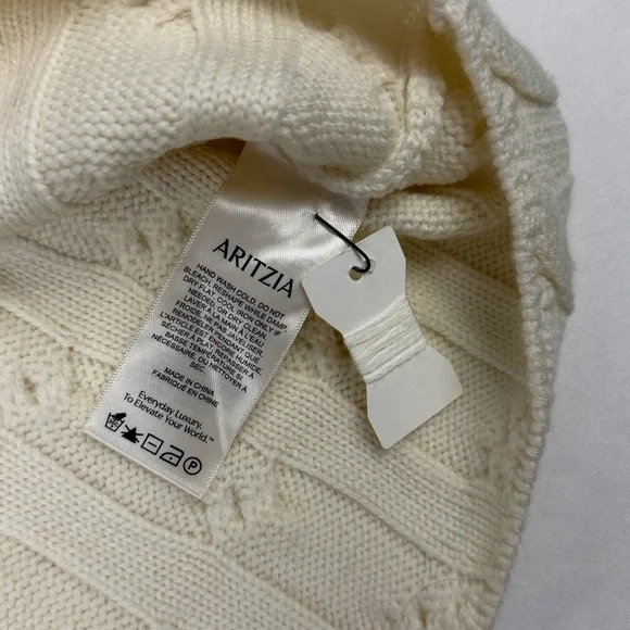 ARITZIA Babaton Cable Knit Glory Wool Cropped Sweater in Heather Birch
2XS EUC - Picture 8 of 12